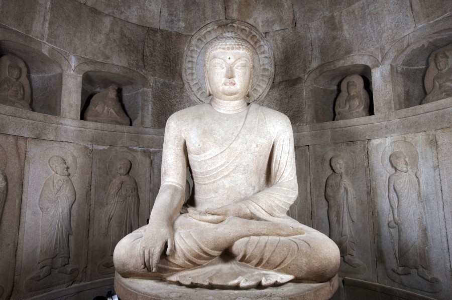 석굴암