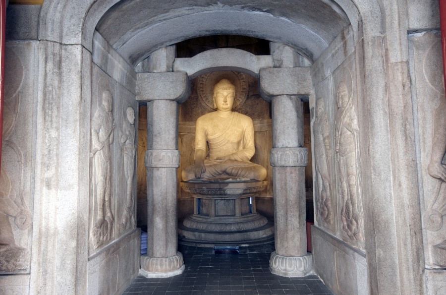 석굴암